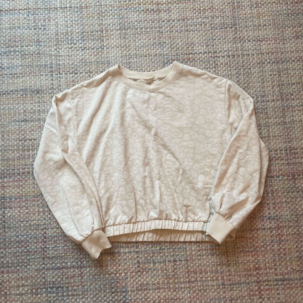 white + cream cheetah print z-supply long sleeve size: L or 12/14